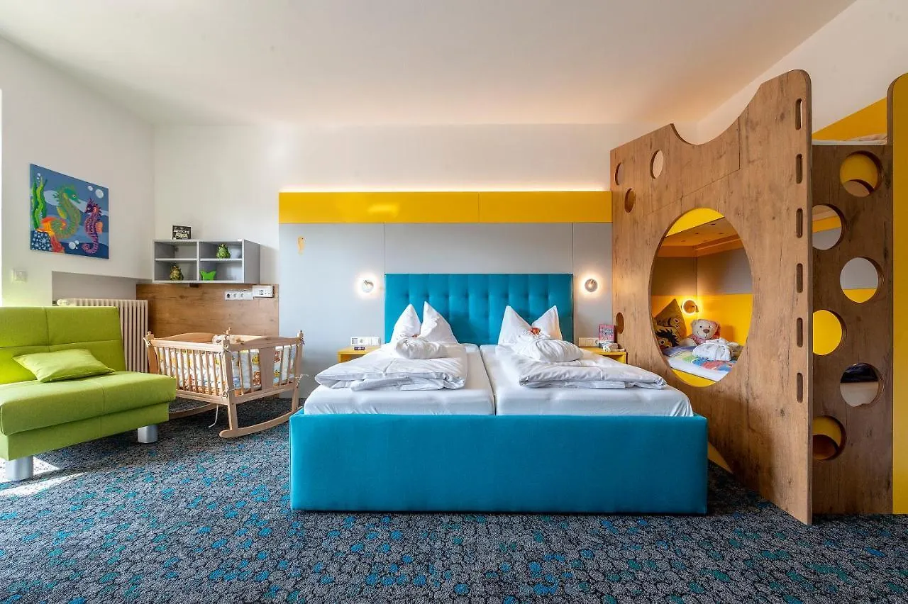 *** Hotel Familotel Mein Krug Warmensteinach Germany